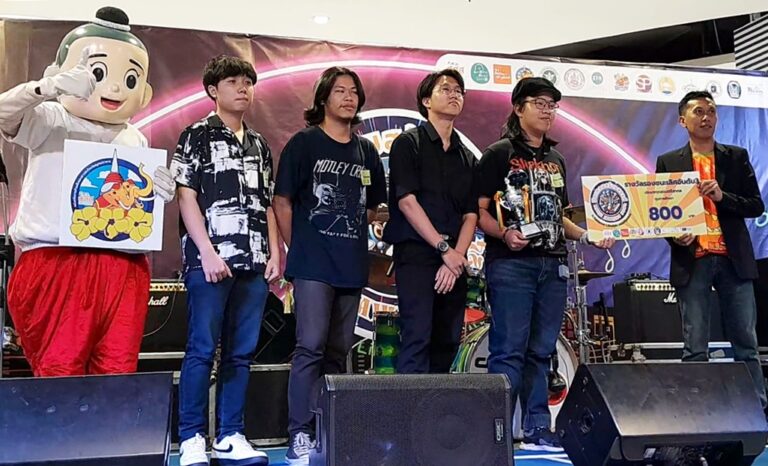 วง Sisweet จากโรงเรียนศรีสุวิช จ.ชลบุรี คว้า” ถ้วยเกียรติยศ ผู้ว่าราชการจังหวัดสมุทรปราการ ในการแข่งขันประกวดวงดนตรีสากล“