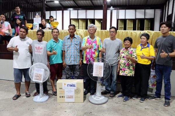 อบต.บางโปรง ร่วมกับวัดบางโปรง สืบสานประเพณีสงกรานต์ ประจำปี 2567 จัดกิจกรรมการแข่งขันกีฬาพื้นบ้าน “สะบ้าชนไก่”