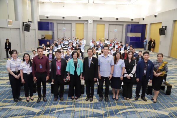 ท่าอากาศยานสุวรรณภูมิร่วมกับสาธารณสุขจังหวัดสมุทรปราการ และองค์การบริหารส่วนตำบลหนองปรือ มอบป้ายรับรองมาตรฐาน “สะอาด ปลอดภัย ได้มาตรฐาน : SAN” (Sanitation, Accountability, Network) ประจำปี 2567 ให้แก่ผู้ประกอบการร้านอาหารภายในอาคารผู้โดยสาร ท่าอากาศยานสุวรรณภูมิ