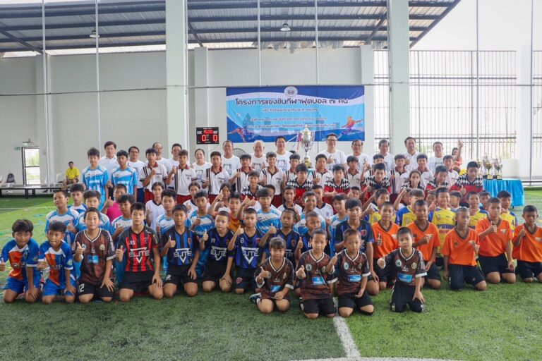 ท.ต.บางปู เปิดโครงการแข่งขันกีฬาฟุตบอล 7 คน