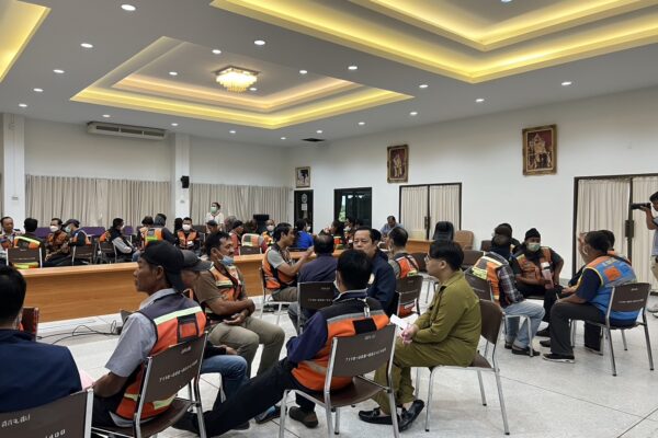 มูลนิธิคนเห็นคน จัด เวทีปรึกษาหารือเพื่อก่อตั้ง “ชมรมวินมอเตอร์ไซค์รับจ้าง อําเภอเมืองสมุทรปราการ”เพื่อแก้ปัญหารถจักรยานยนต์ แบบมีส่วนร่วมทั้งระบบ