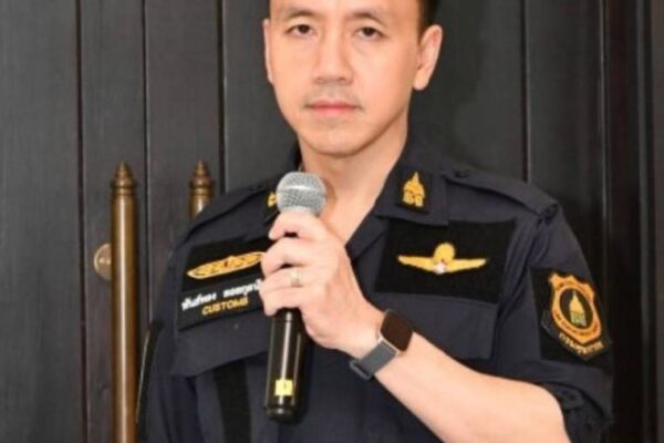 ศุลกากรปราบหนัก !!! พร้อมเตือนอย่าหลงเชื่อรับหิ้วของข้ามประเทศ